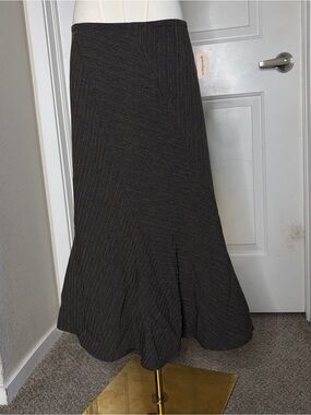 New With Tags Dressbarn Gray Maxi Skirt size M